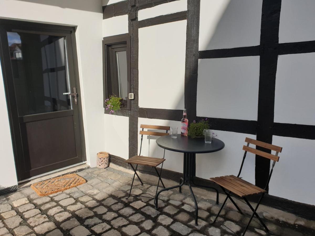 Duex-Hof Apartment Fachwerkhaus Bornheim  Bagian luar foto