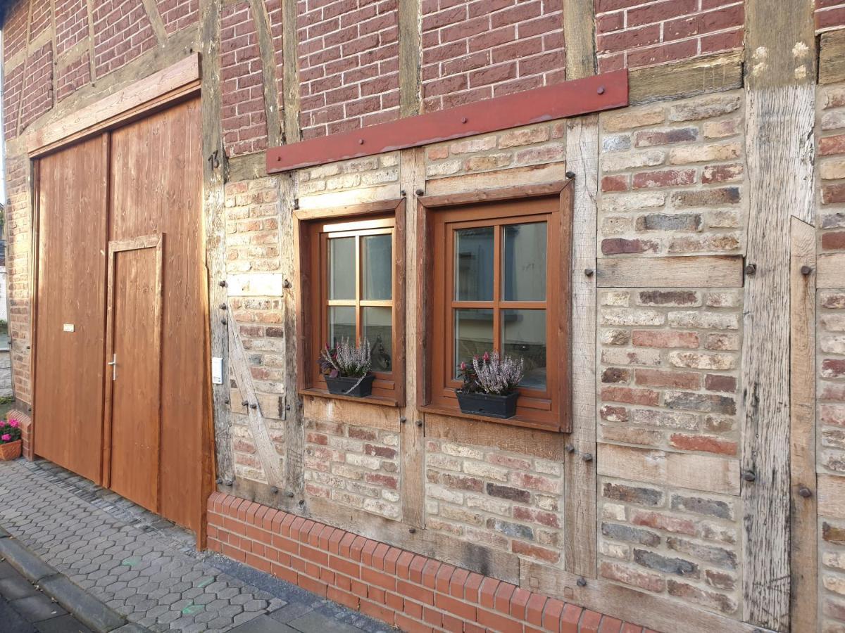 Duex-Hof Apartment Fachwerkhaus Bornheim  Bagian luar foto